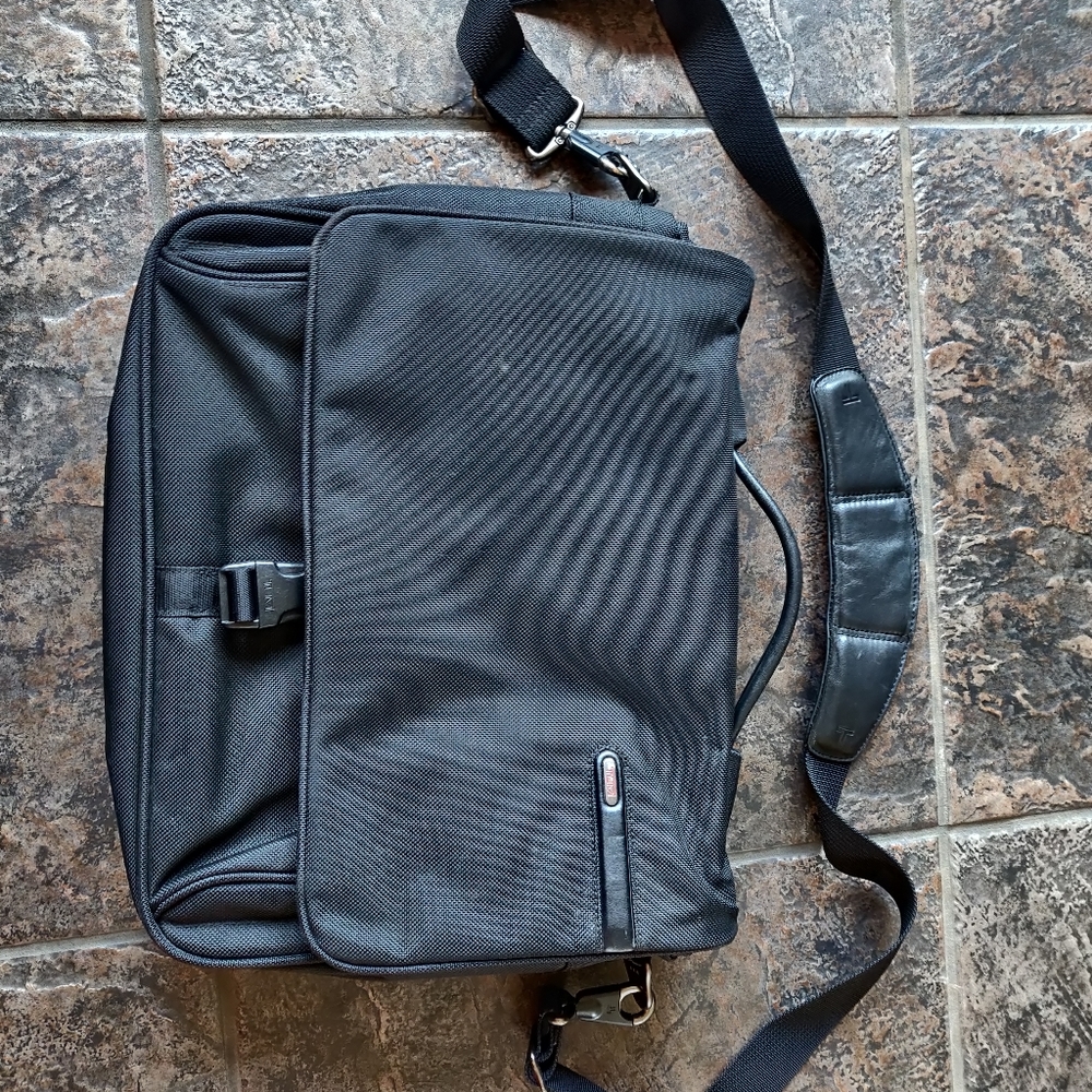 Tumi bag